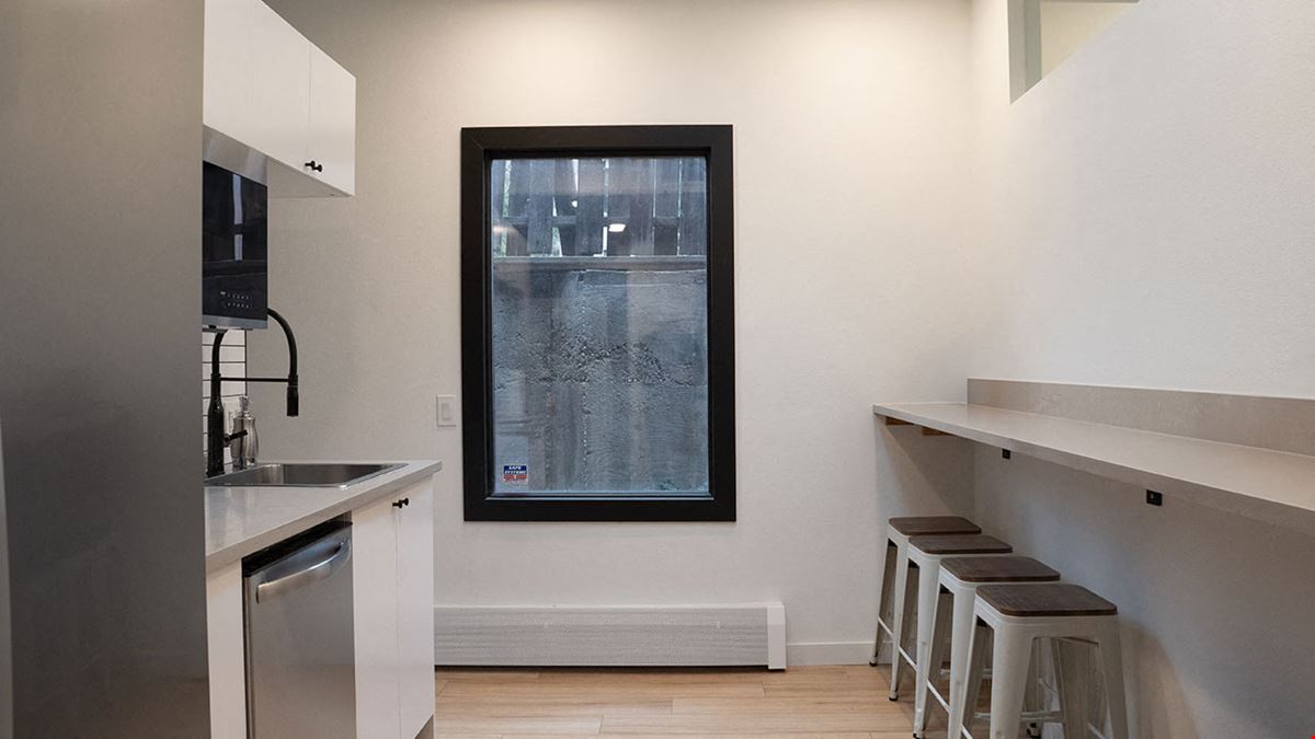 2235 Broadway