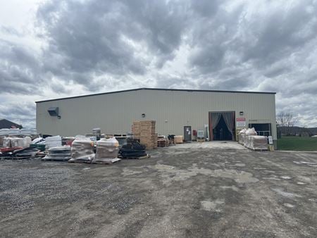 Preview of commercial space at 112 Corporate Dr