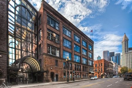 Preview of commercial space at 401 2nd Ave S