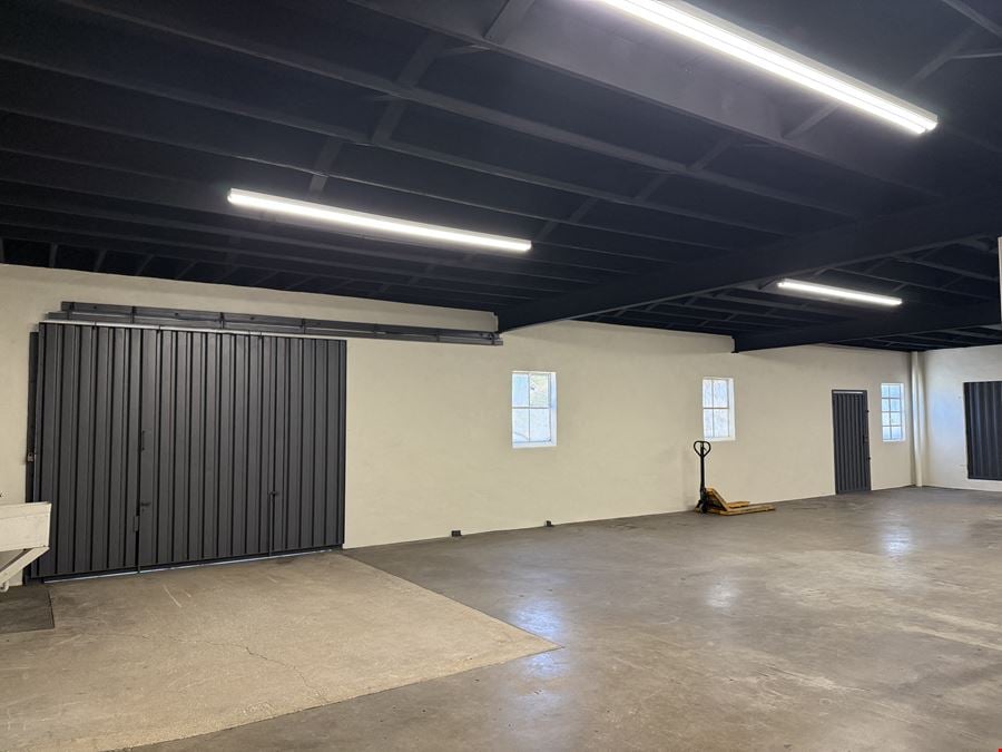 1755 - Austin Warehouse