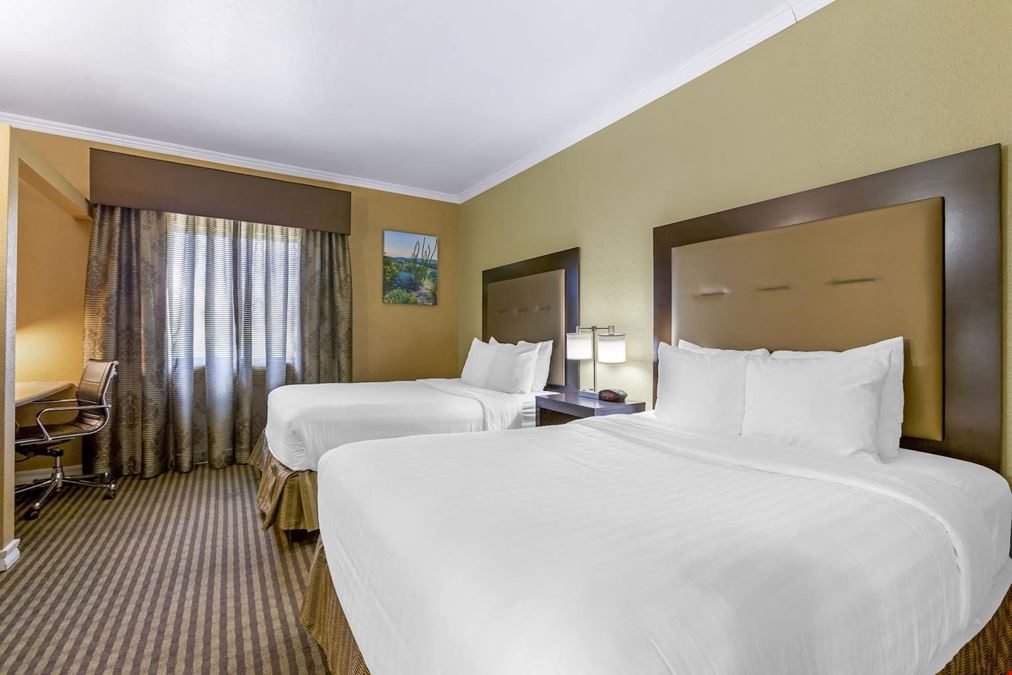 Best Western Royal Sun Inn & Suites