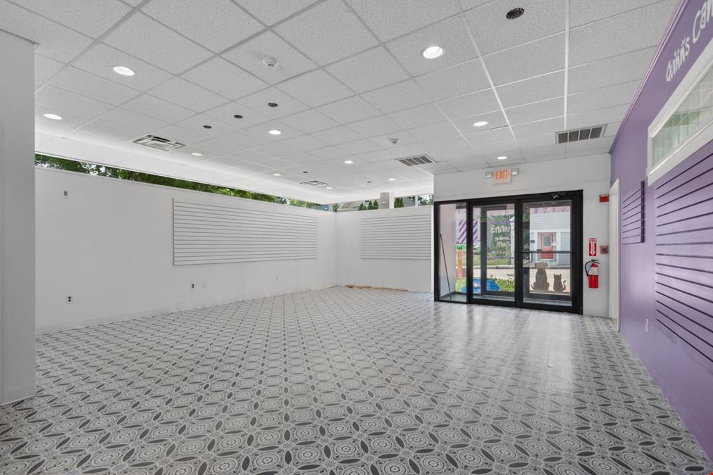 Stand-alone Retail, Office or Restaurant Space for Lease in Merrimac, MA