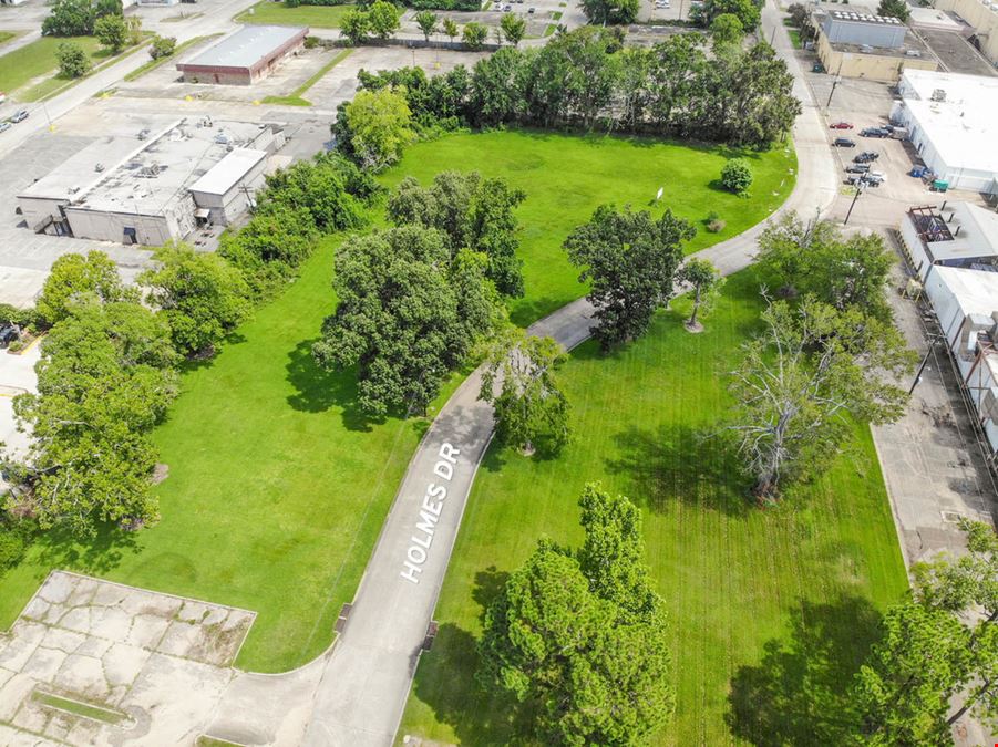 Development Land off Florida Blvd near Bon Carre