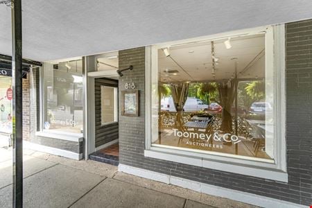 Preview of Commercial space for Sale at 818 North Blvd