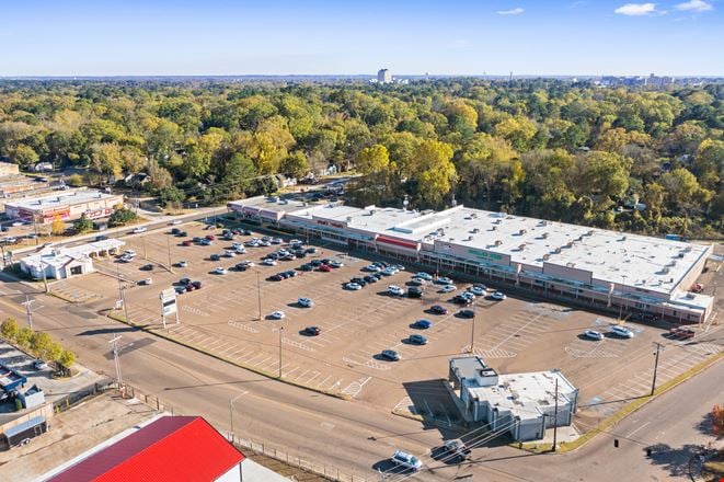 Preview of Retail space for Rent at 225 Meadowbrook Road