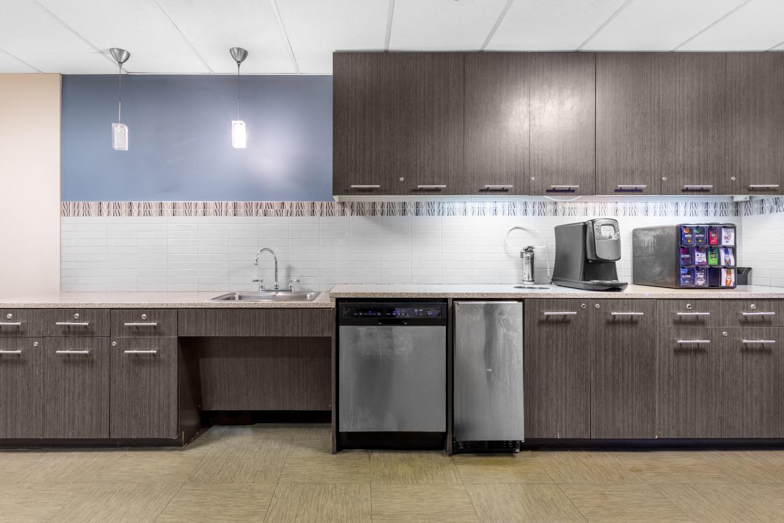 Preview of Coworking space for Rent at 1 International Plaza Suite 550