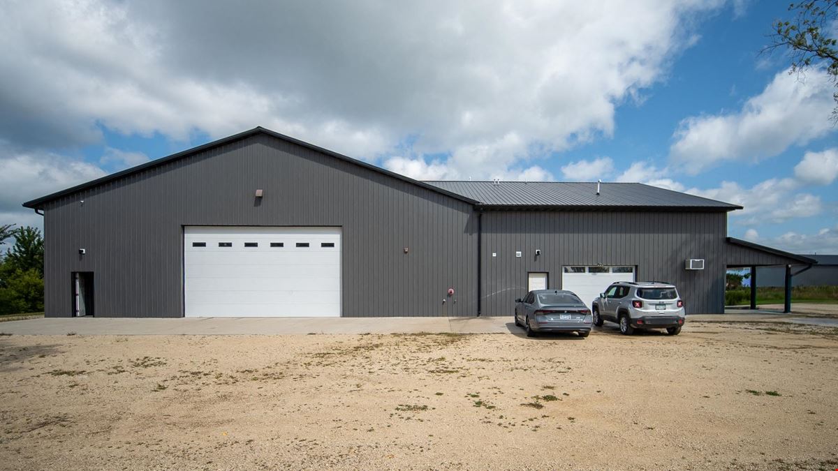 Industrial Space w/ Overhead Doors & Mezzanine