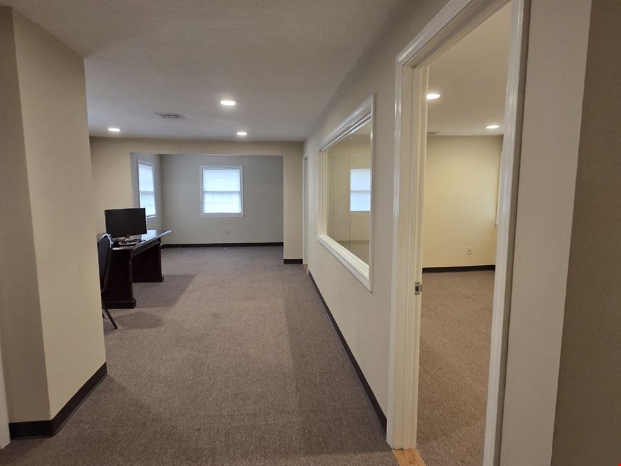 222 N Main St