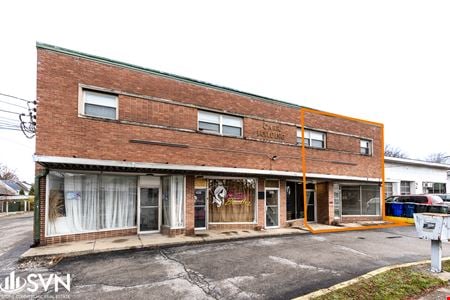 Preview of Retail space for Rent at 1039 North Limestone
