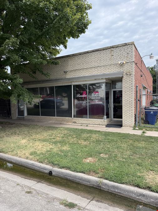 Pattie Street Flex Space with Yard