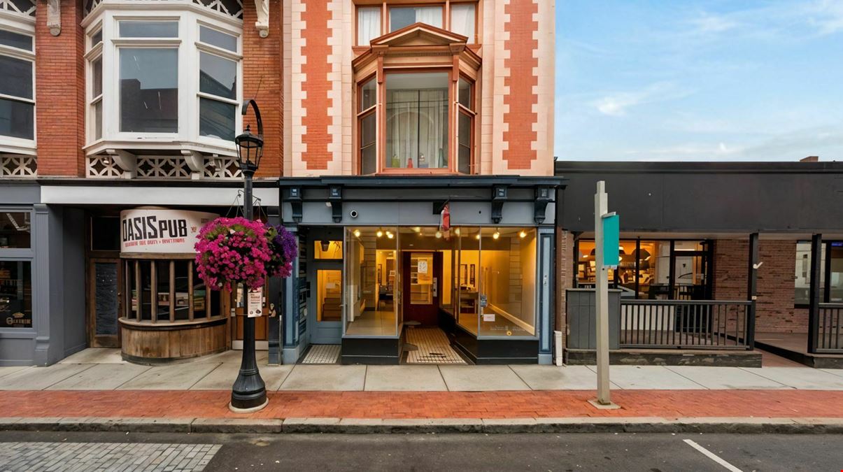 1,500 SF | 20 Bank Street | Move-In Ready Space With Open Column-Free Layout for Lease