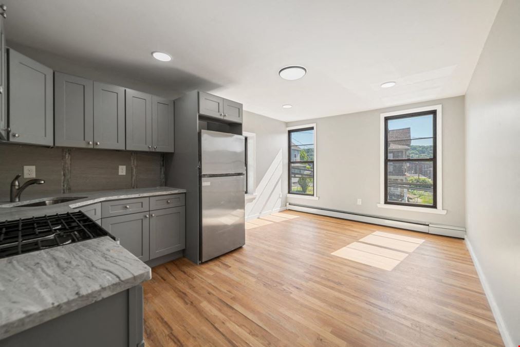 49 Hill Street - Waterbury