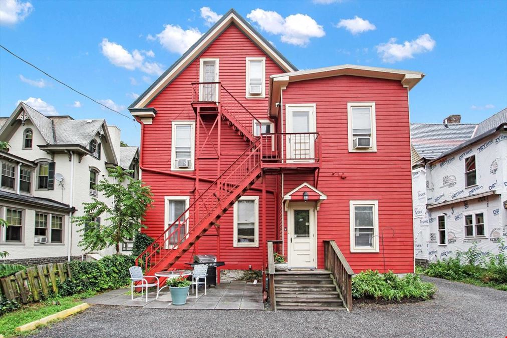 Victorian Home built in 1880