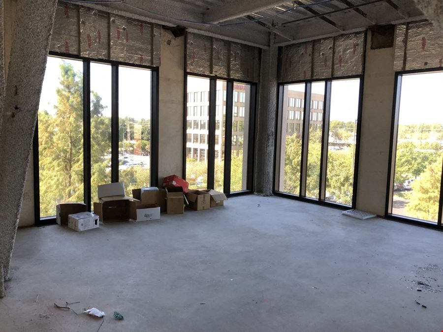 1439 Centre Court Third Floor