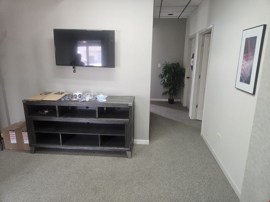 Premier Office on Harlem