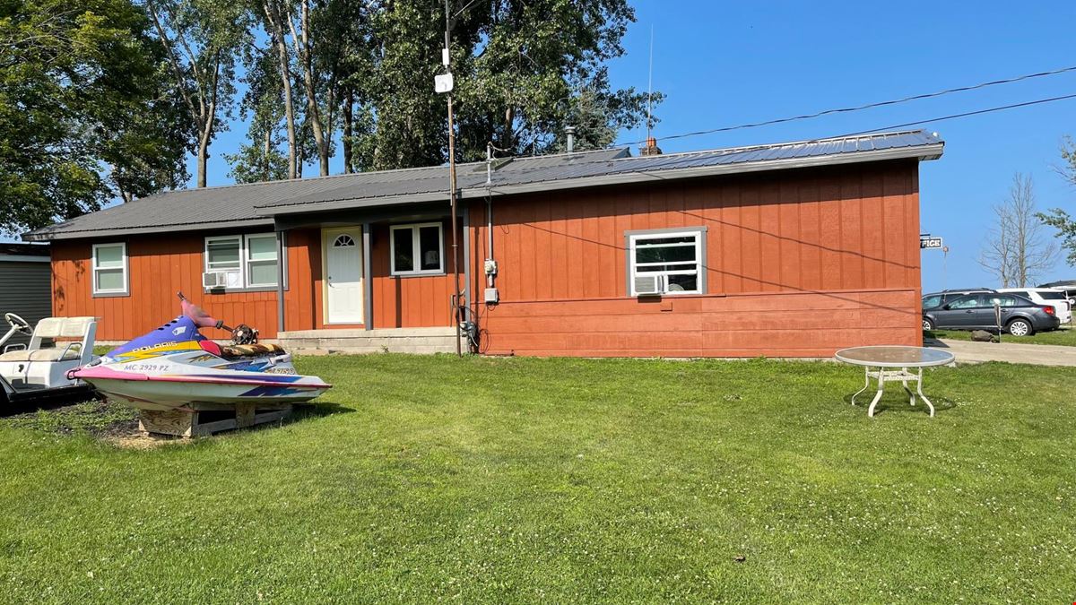 Pointe Au Gres Marina & Campground 