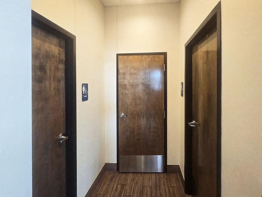9927 Ulysses St NE, Suite 100