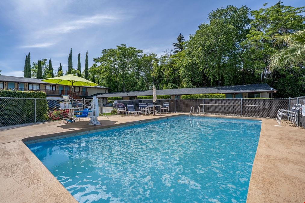 Red Bluff Inn