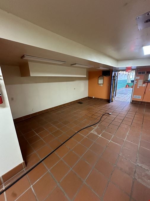 Near West Side Office For Lease