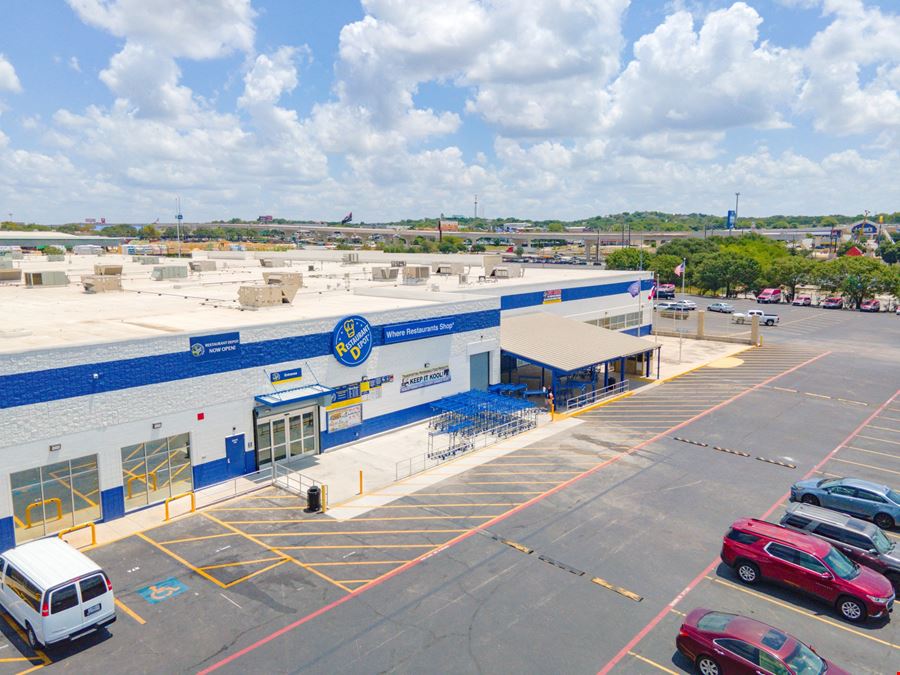 R/E Business Center