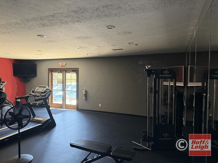 1680 Industrial Parkway South