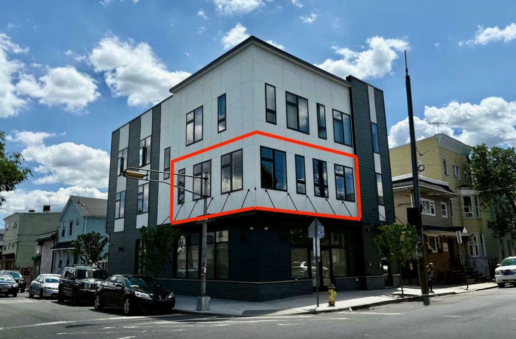 76 Pacific St, Newark