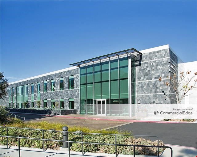 Torrey Ridge Science Center - Building 3