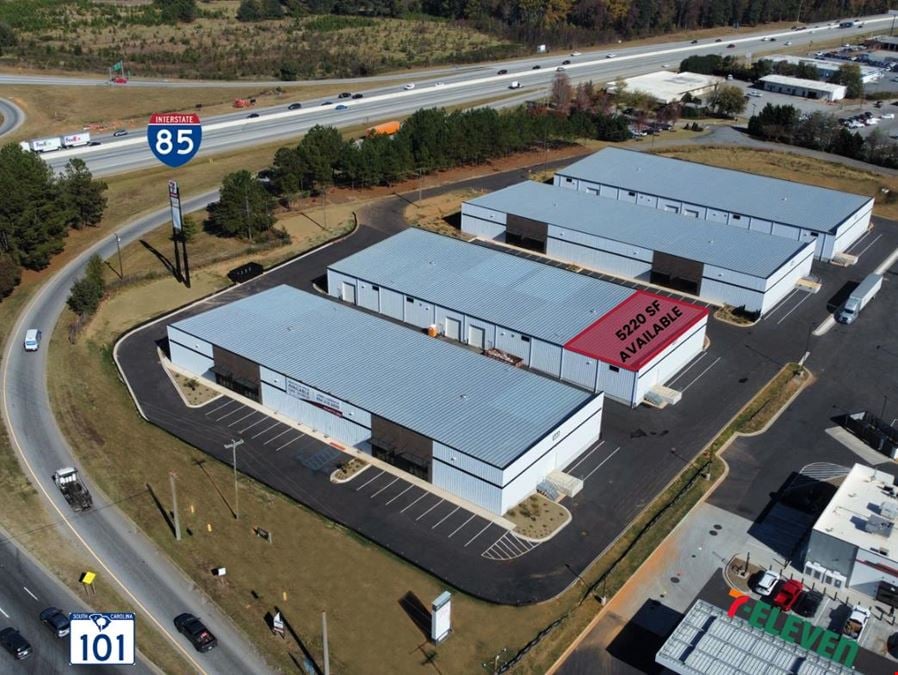 5,220 SF with Office Available - Duncan, SC
