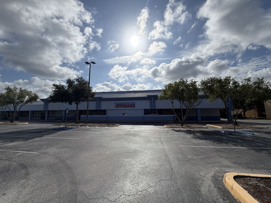 Sunset Square Shopping Center