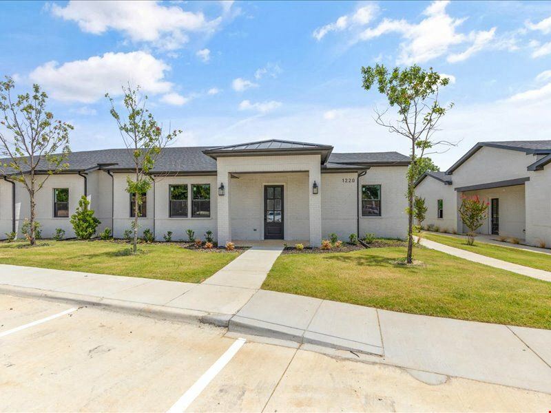 1220 N Kimball Ave, Unit 120