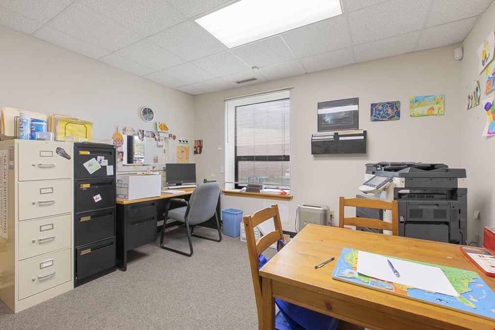 Industrial flex Unit for Lease in Newburyport Seacoast Business Park