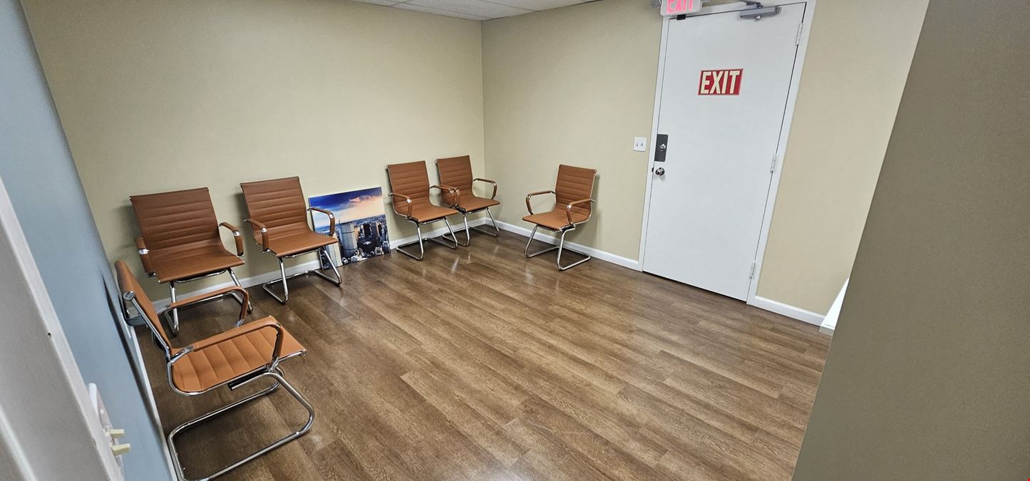 27 Hospital Ave Ste 201