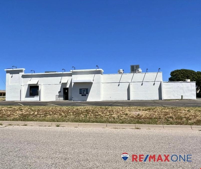 2208 E Kansas Avenue, Garden City, KS 67846