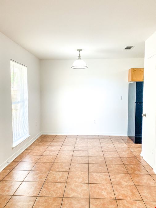 Brightside View Portfolio: 100% Occupied Student Rental Investment near LSU