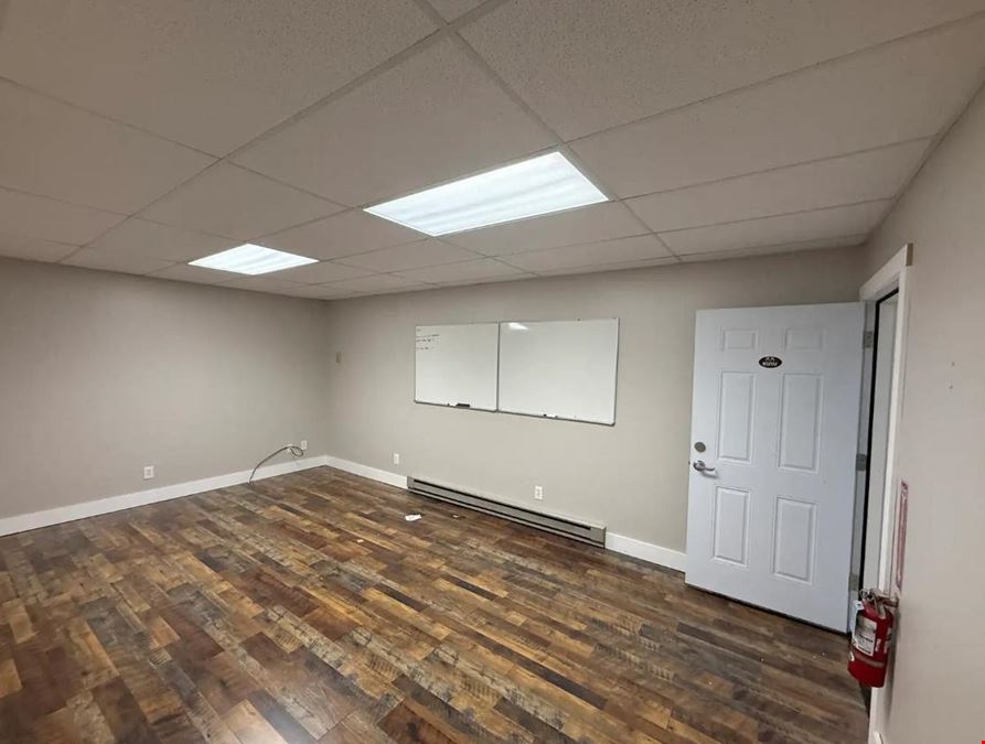 400 Business Centre Dr