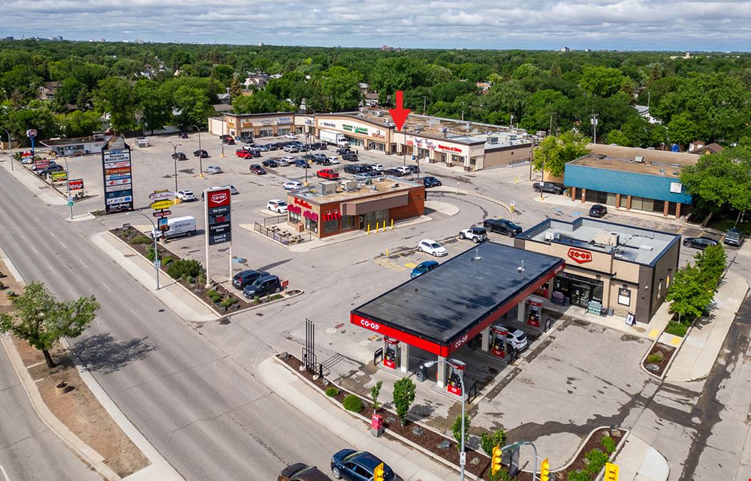 Rossmere Plaza