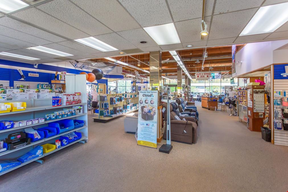 4425 & 4459 Canada Way