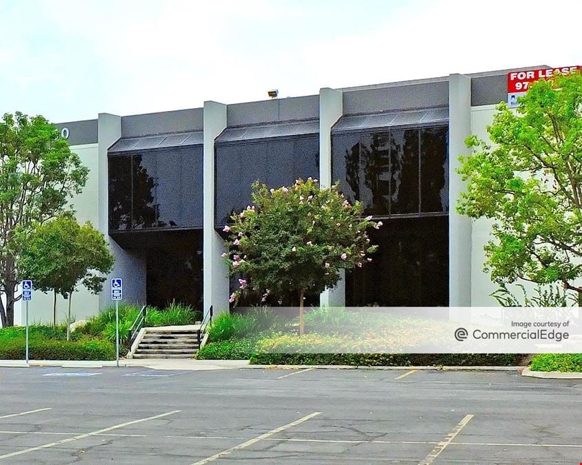 2550 Pellissier Place