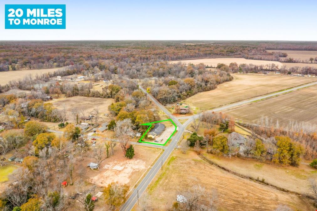 $1 Auction | 7,831 SF Former Convenience/Liquor Store | Equipment In-Place