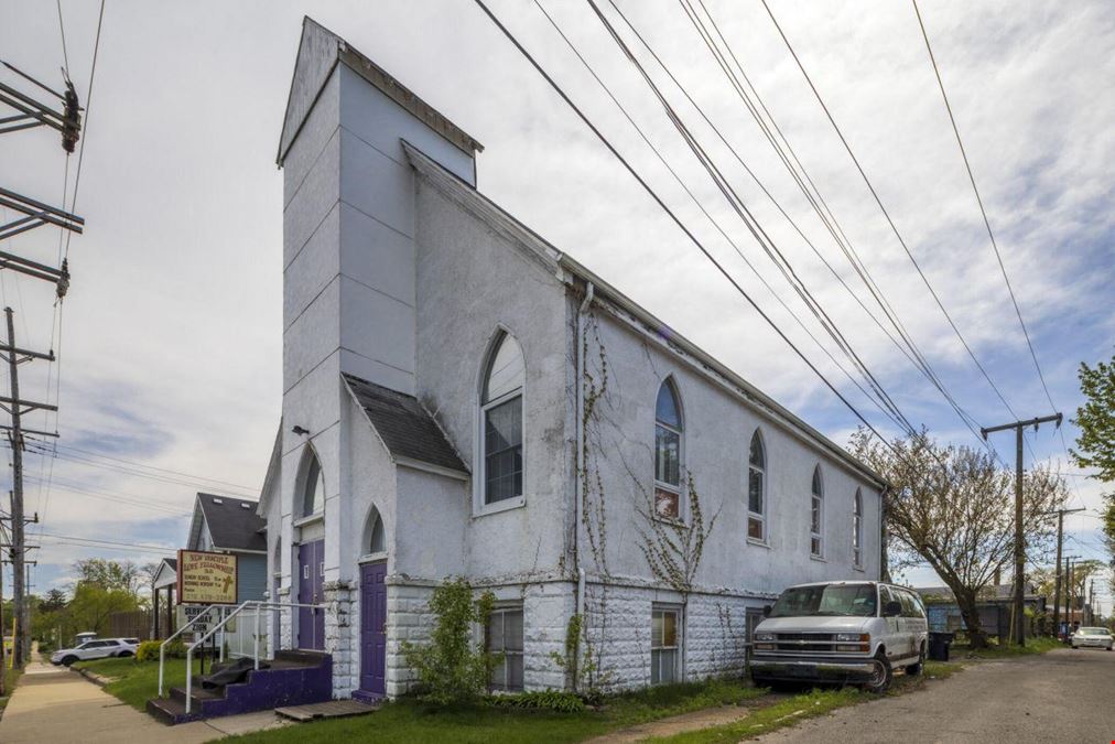 1411 Pine St