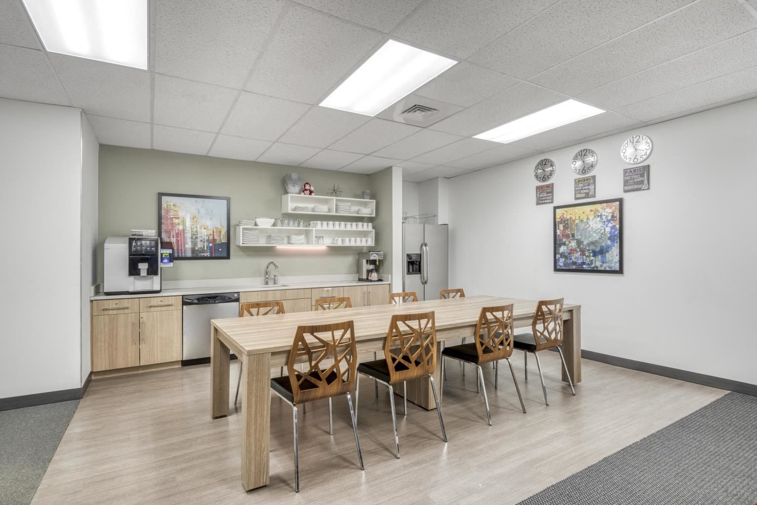 CT, Danbury - Lee Farm Corporate Park