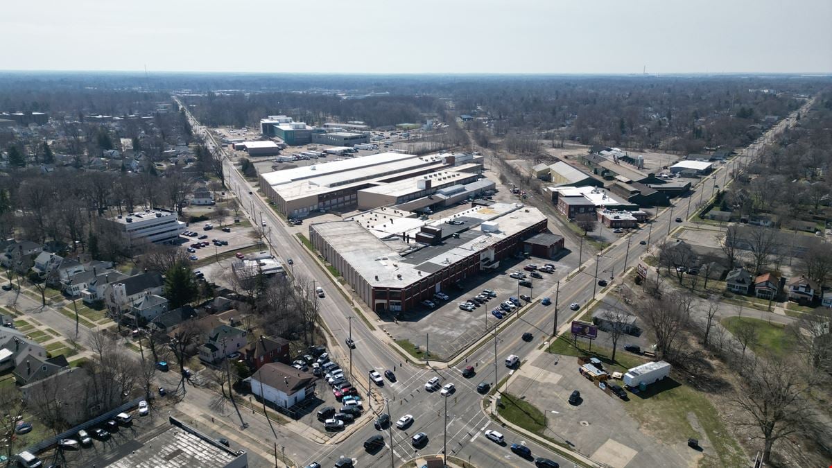Lansing Industrial Center Warehouse