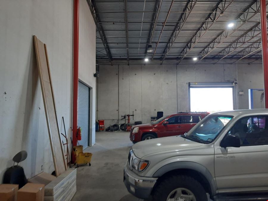 Industrial / Mix Use Industrial Space for Lease 12655 West Rd