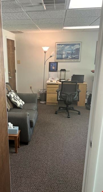 Single Executive Office for Lease in Ann Arbor