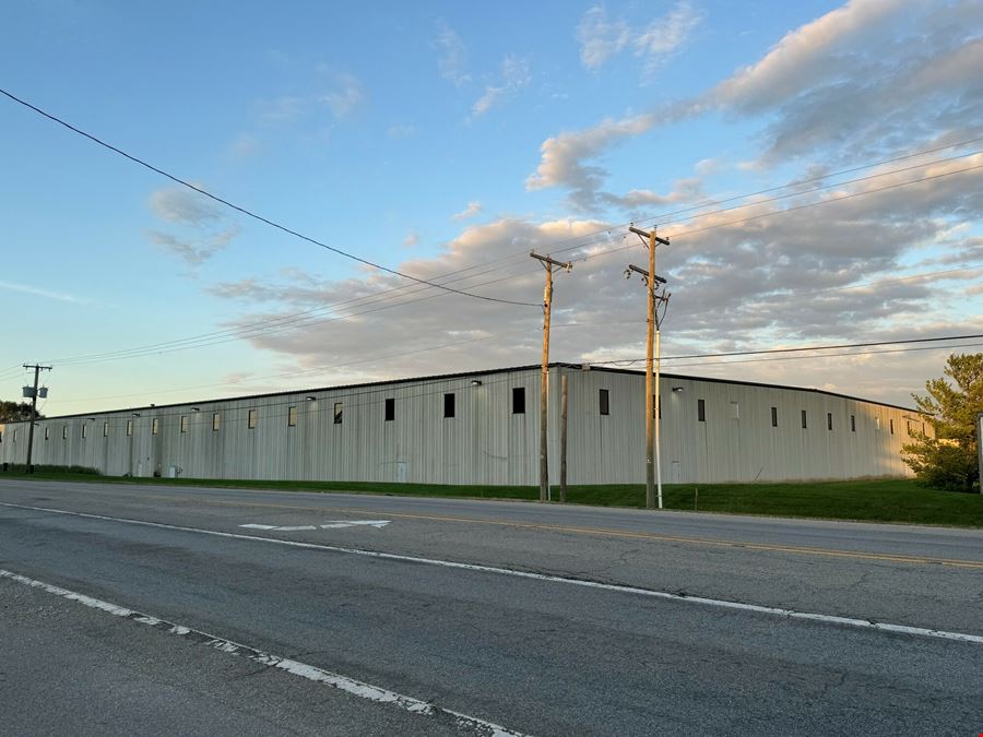 Fort Wayne, IN | 129,600 SF