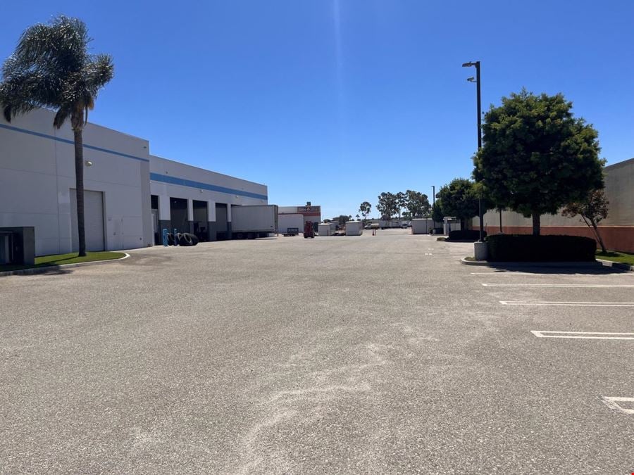 2200 Auto Center Drive