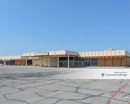 Preview of Retail space for Rent at 1313 Brown Trail