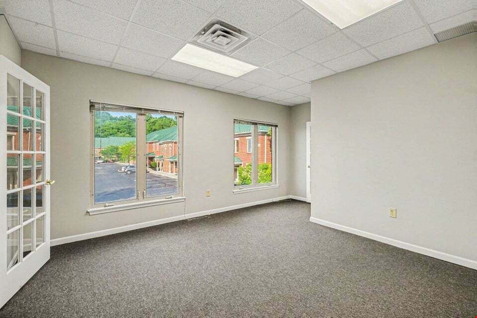 Professional Office Suites 36, 38 & 40