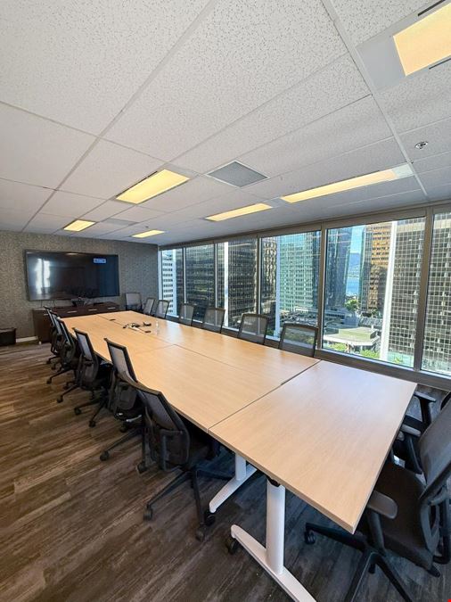 Royal Centre sublease