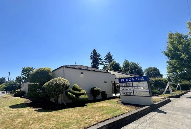 Preview of Office space for Sale at 940-948 Northeast 102nd Avenue